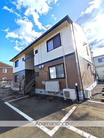 メゾンクレール A棟の外観写真