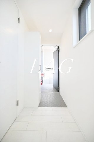 玄関　玄関です。