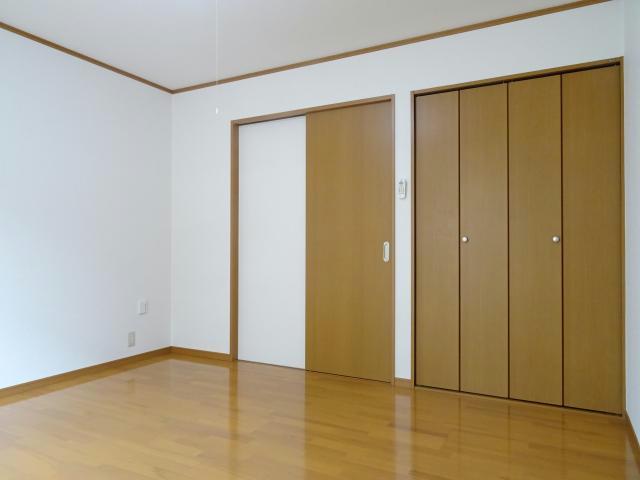居室・リビング　洋室8帖