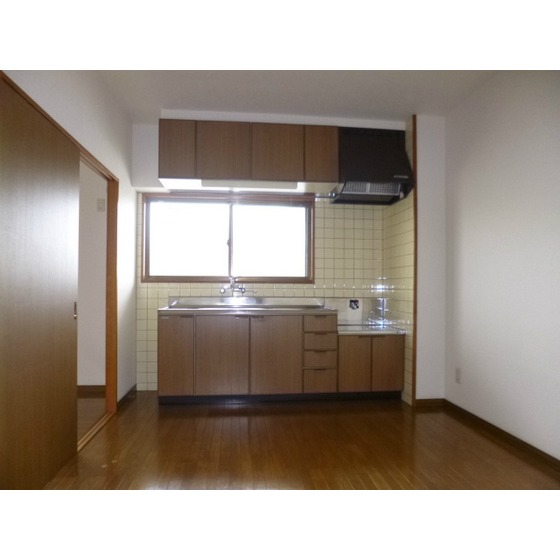 居室・リビング　同じ間取りの違うお部屋です。