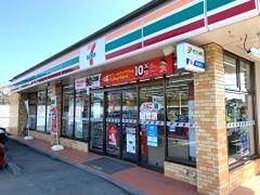 コンビニ　セブンイレブン 東海二軒茶屋店（コンビニ）まで241m