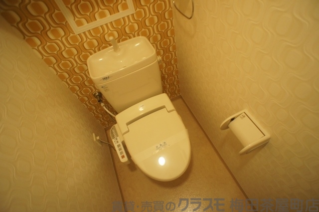 トイレ　ウォシュレット付