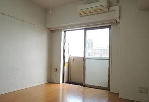 居室・リビング　同建物参考写真