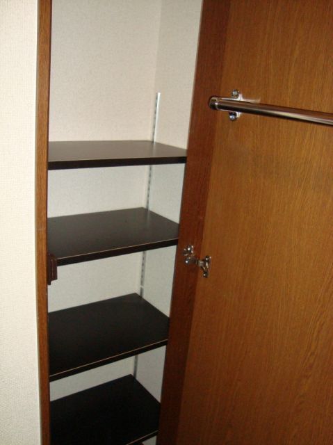 玄関　下駄箱です