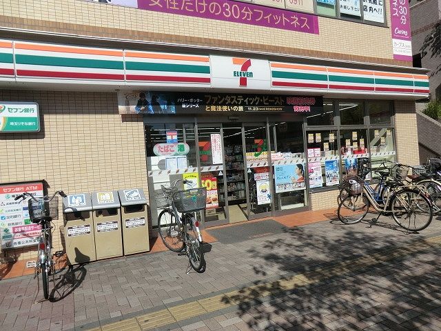 コンビニ　セブンイレブン蒲生駅東口店（コンビニ）まで747m