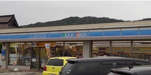 コンビニ　ローソン（コンビニ）まで350m