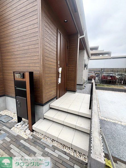 エントランス　庭