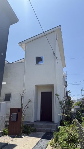 建物外観　外観は落ち着いています