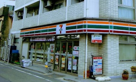 コンビニ　セブンイレブン 世田谷羽根木2丁目店（コンビニ）まで403m