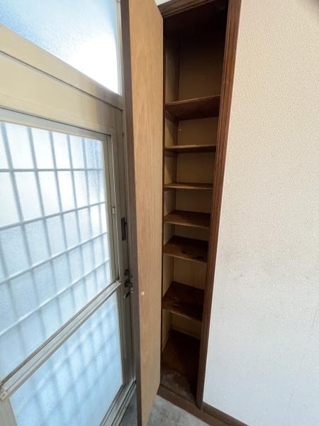 その他　下駄箱あります