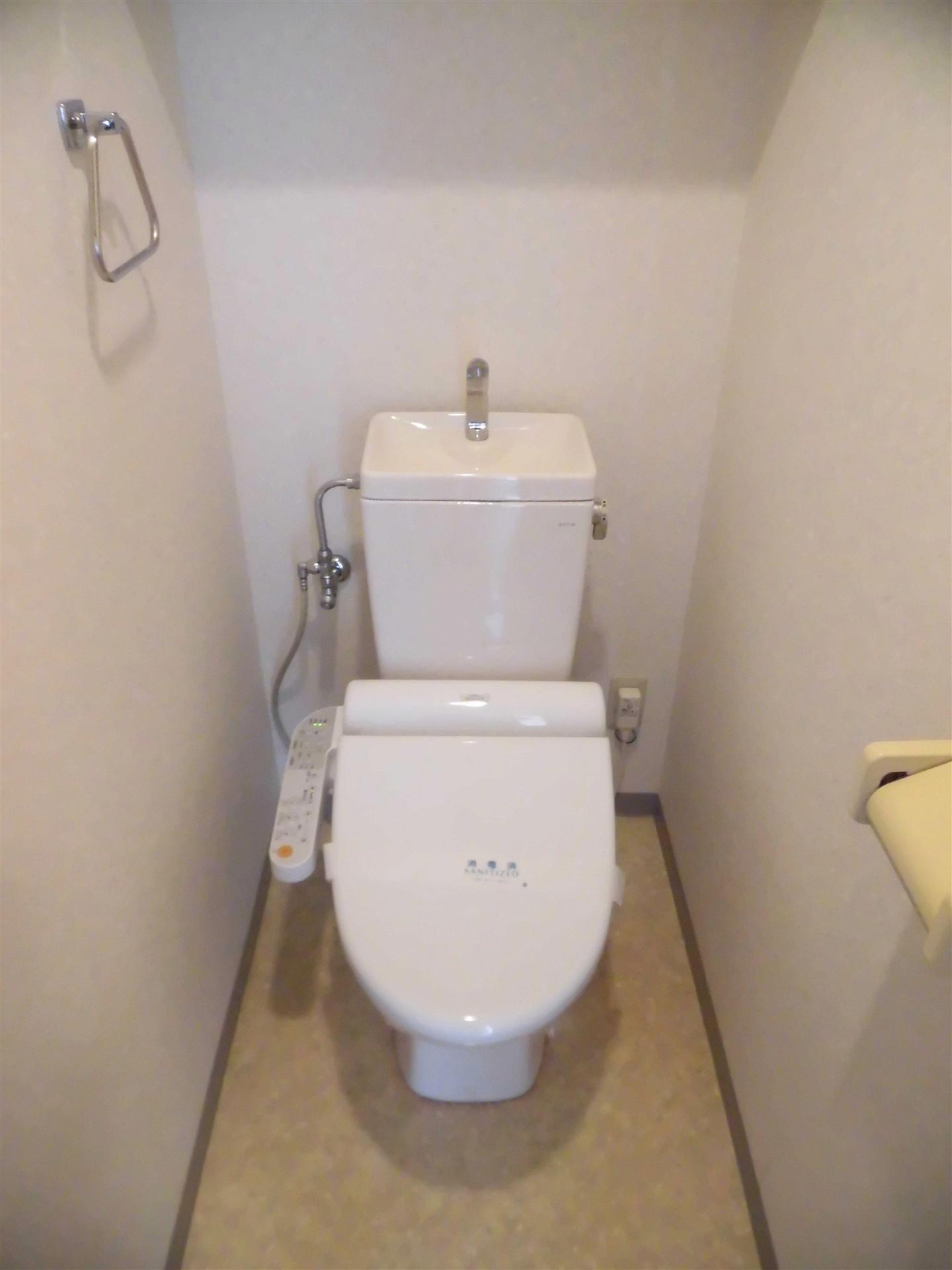 トイレ　トイレ