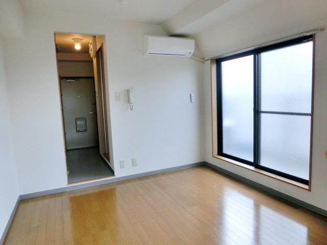 その他部屋・スペース　角部屋２面採光のお部屋です。