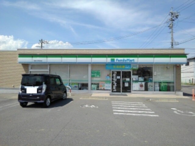 コンビニ　ファミリーマート長野川合新田店（コンビニ）まで414m