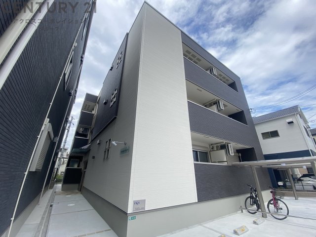 建物外観　オートロック付きで安心！宅配BOX付きで便利！