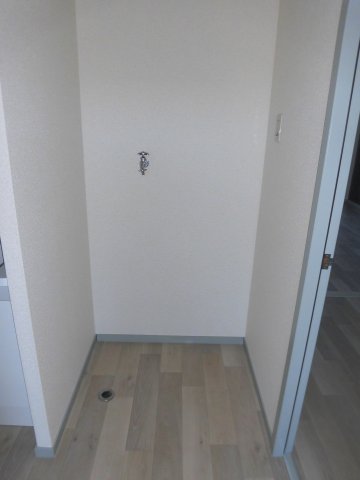 その他　洗濯機置き場（室内）