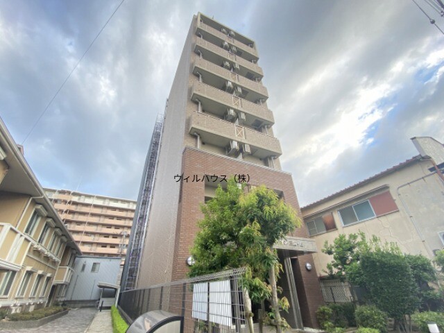 建物外観　駅近！鉄筋コンクリートマンション！
