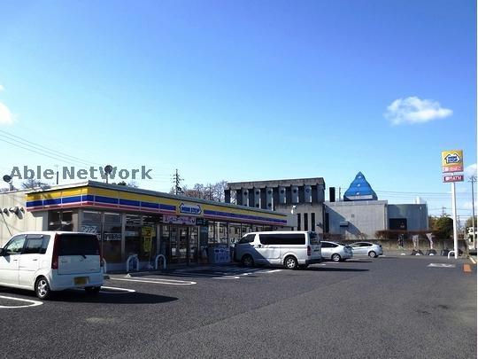 コンビニ　ミニストップ日進折戸町店（コンビニ）まで1234m