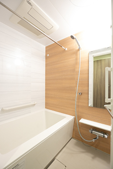 バス・シャワールーム　※写真は同タイプ住戸です。