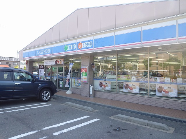 コンビニ　ローソン（コンビニ）まで800m