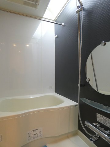 バス・シャワールーム　バス※別部屋参考写真
