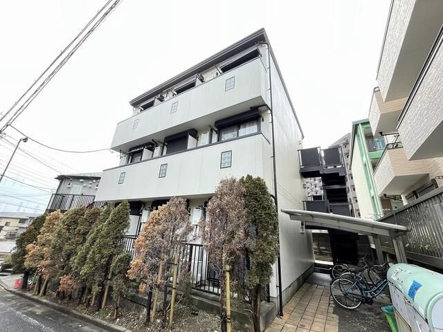 多摩都市モノレール 中央大学・明星大学駅 徒歩5分 築26年
