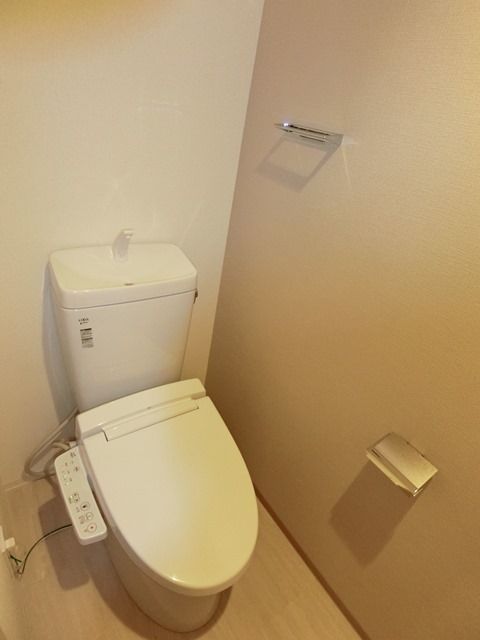 トイレ　参考写真