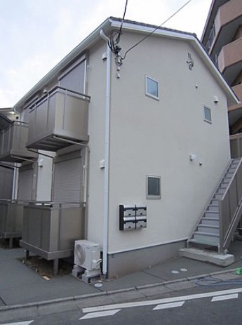 建物外観　落ち着いた雰囲気。