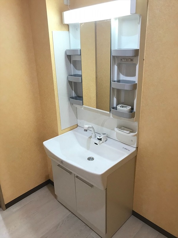 洗面設備　シャンプードレッサー