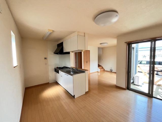 防府市 2階建 築16年の居間写真