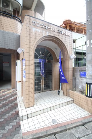 エントランス　毎日通るエントランスはこのようになっています