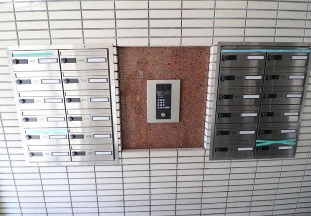セキュリティ　【その他設備】オートロック、集合郵便受け