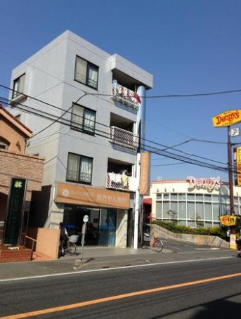 ドラックストア　カネマタ薬局 海神店（ドラッグストア）まで144m
