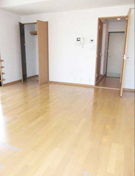 居室・リビング　※別部屋参考写真