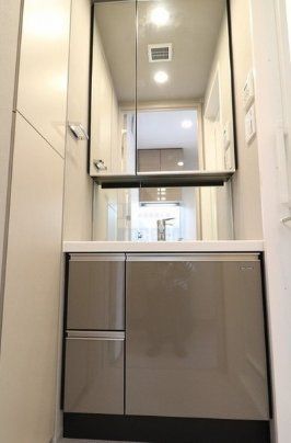 洗面設備　※別部屋参考写真※現況優先です