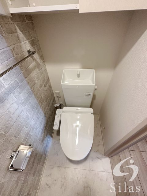 地下鉄谷町線 大日駅 徒歩17分 3階建 築6年のトイレ写真