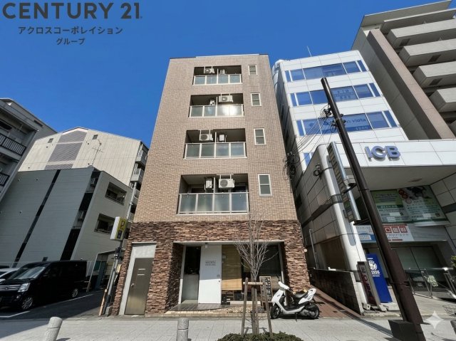 建物外観　敷地内に駐輪場があります♪