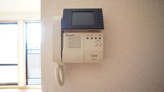 セキュリティ　カメラ付きインターホン