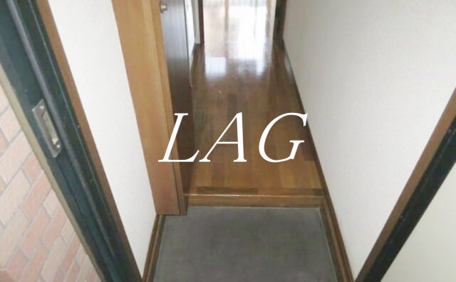 玄関　玄関です。