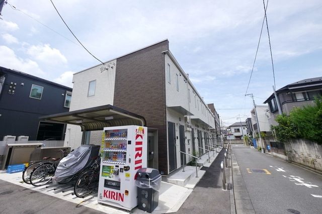 東武東上線 東武練馬駅 徒歩8分 築9年
