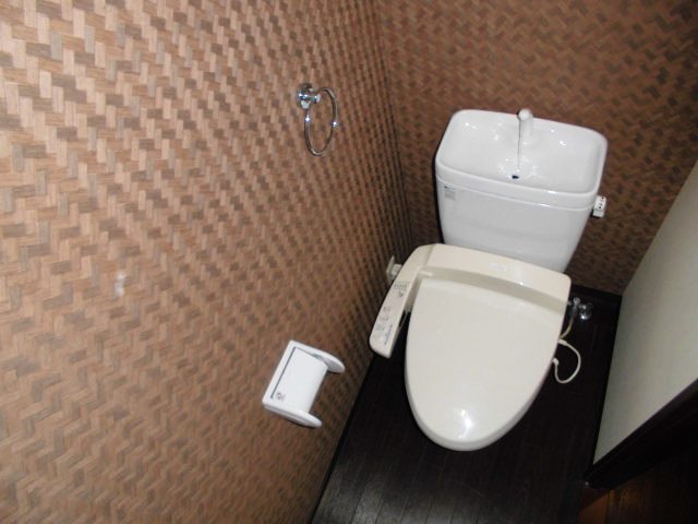 パラッツォ ディ モデルノのトイレ写真