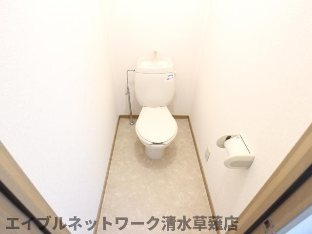 トイレ　トイレもきれいです