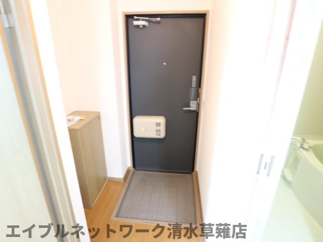 玄関　明るい玄関です