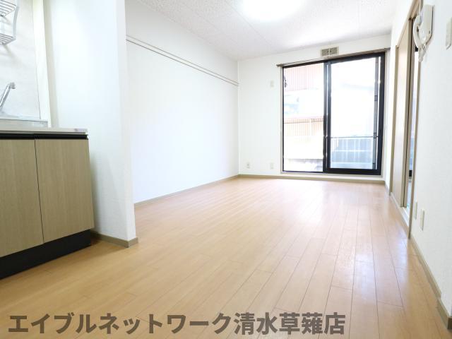 居室・リビング　使いやすいリビングです