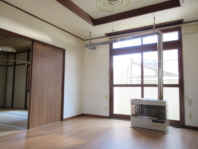 居室・リビング　リビング