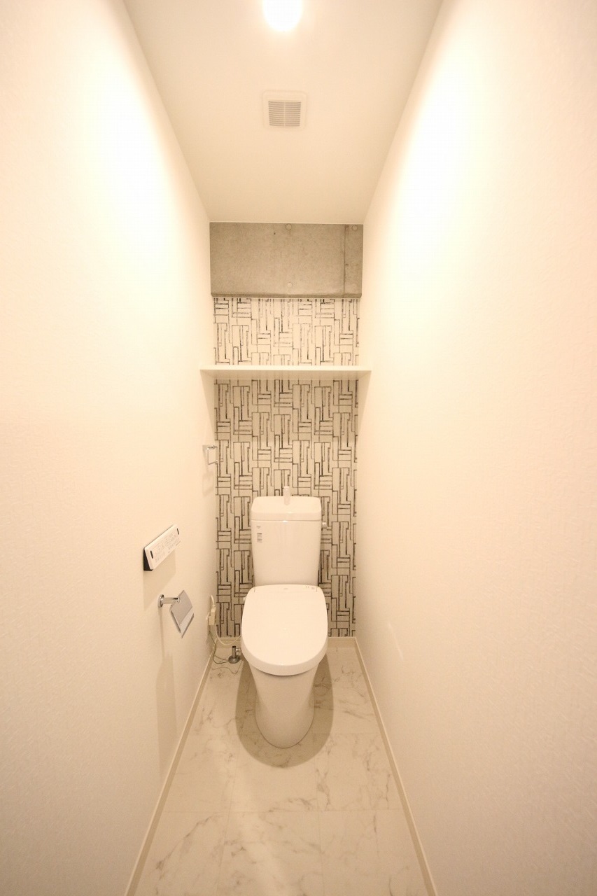 ＪＲ鹿児島本線 小倉駅 徒歩7分 14階建 築8年のトイレ写真