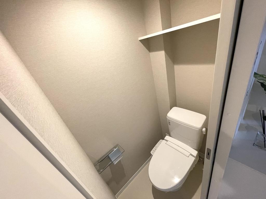 トイレ　ウォシュレット完備です♪