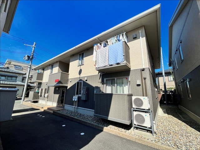 新潟県新潟市東区中山５（アパート）の賃貸物件の外観