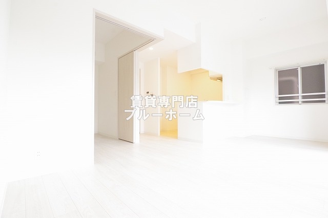 居室・リビング　10.1帖の広々としたリビング！