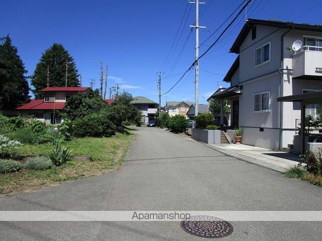 その他　周辺道路（その他）まで0m
