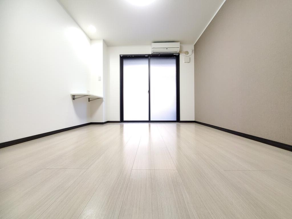 藤貴エイトの居間写真